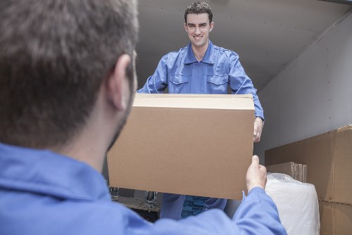 Illustration of cookie consent and website tracking for Movers Elephant and Castle