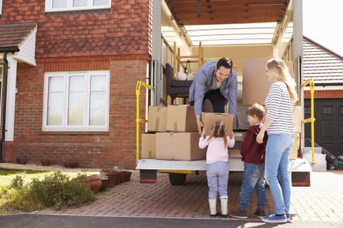Careful furniture moving service for flats and homes in Elephant and Castle