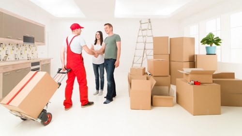Local student moving service for flats and shared accommodation